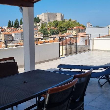 Apartman Bebe In Old Town- With Free Parking Šibenik Eksteriør billede